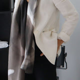 Seashell {black and white}